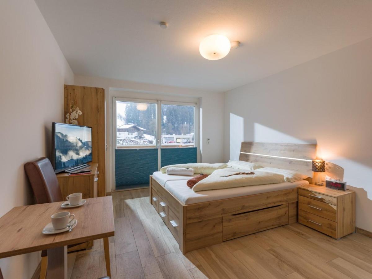 Blaiken Appartements In เชฟเฟา อัม วิลเดนไคเซอร์ ภายนอก รูปภาพ