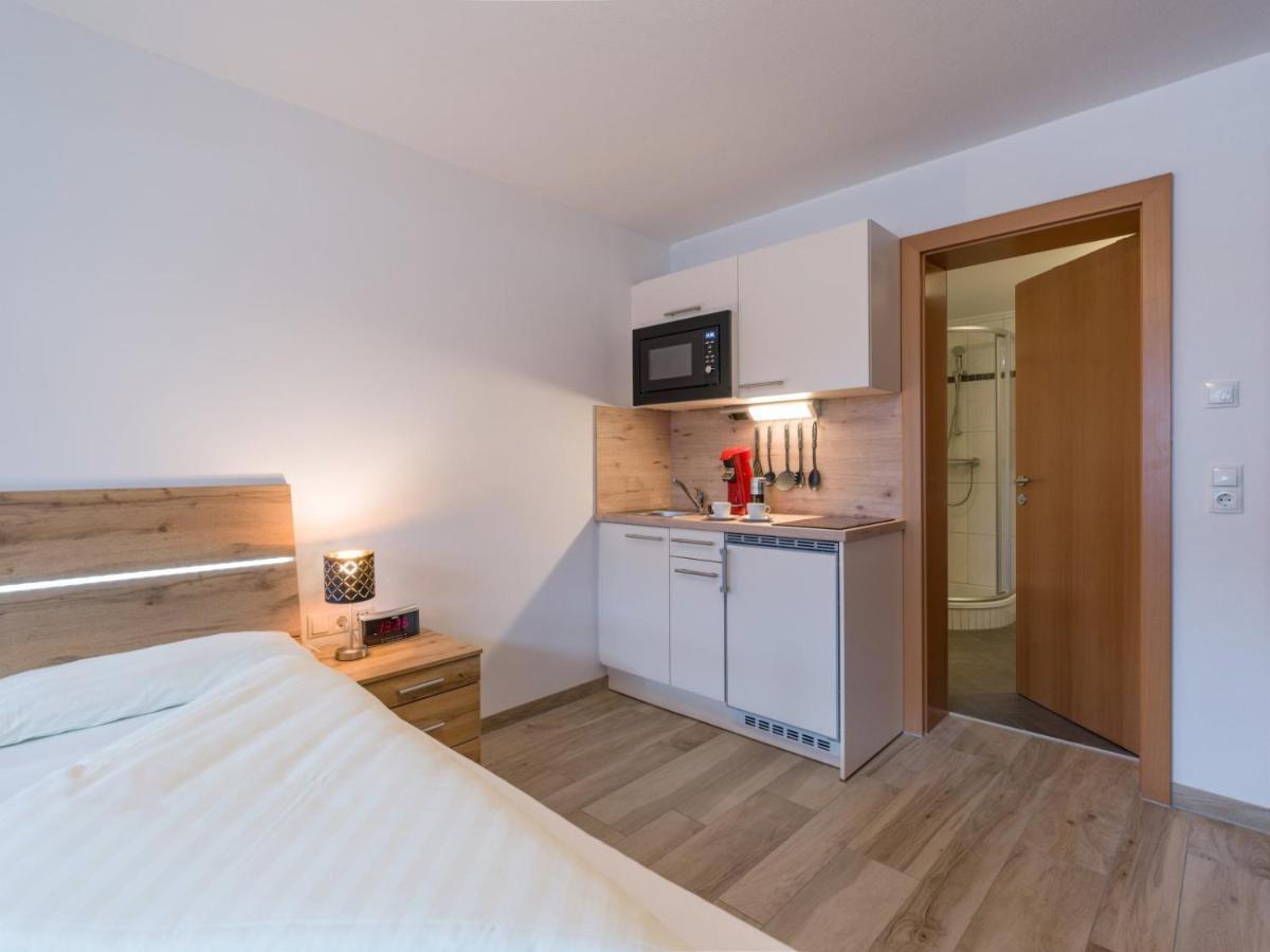 Blaiken Appartements In เชฟเฟา อัม วิลเดนไคเซอร์ ภายนอก รูปภาพ