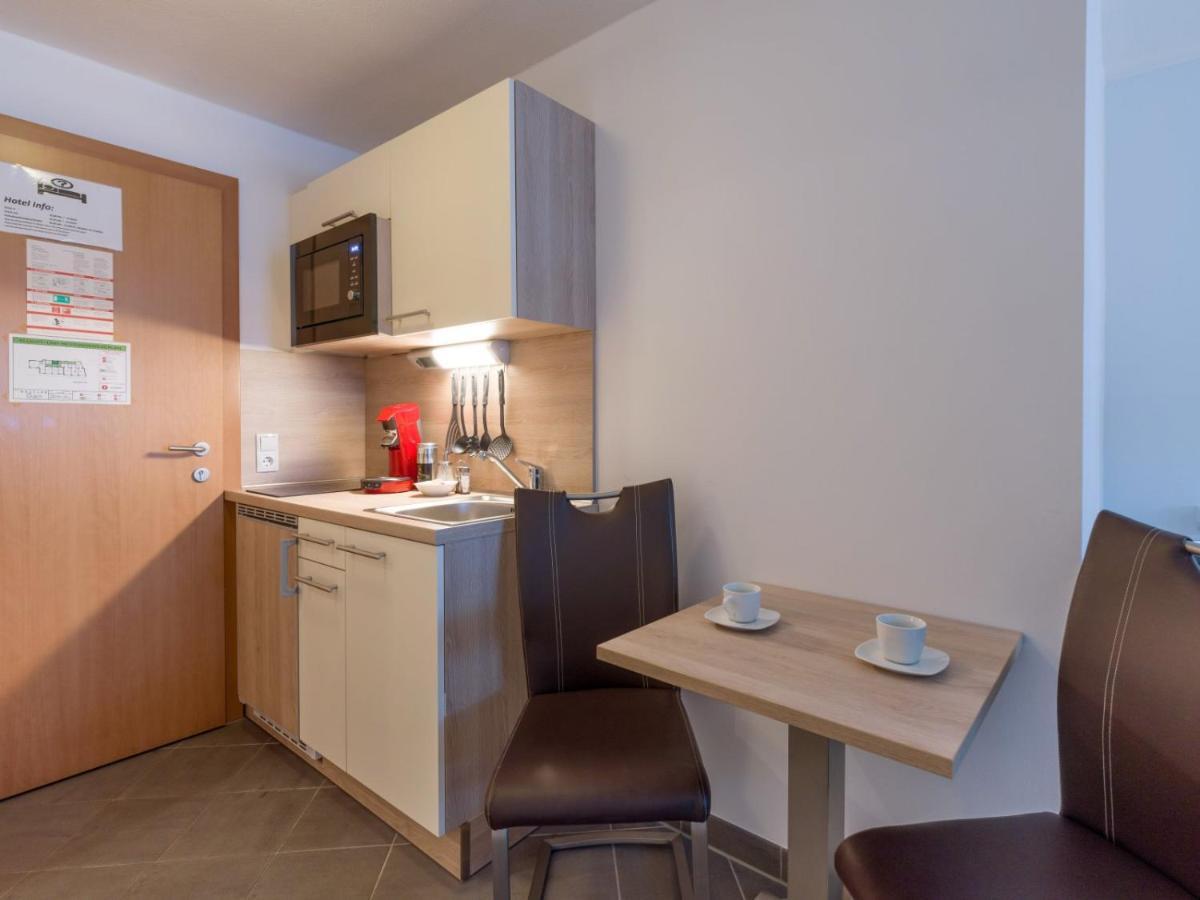 Blaiken Appartements In เชฟเฟา อัม วิลเดนไคเซอร์ ภายนอก รูปภาพ
